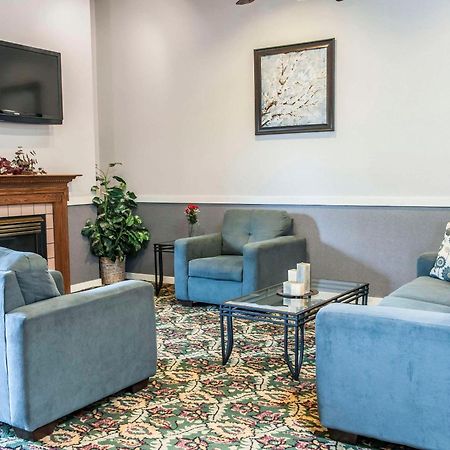 Quality Inn Rochester South Екстер'єр фото