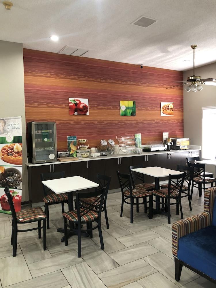 Quality Inn Rochester South Екстер'єр фото