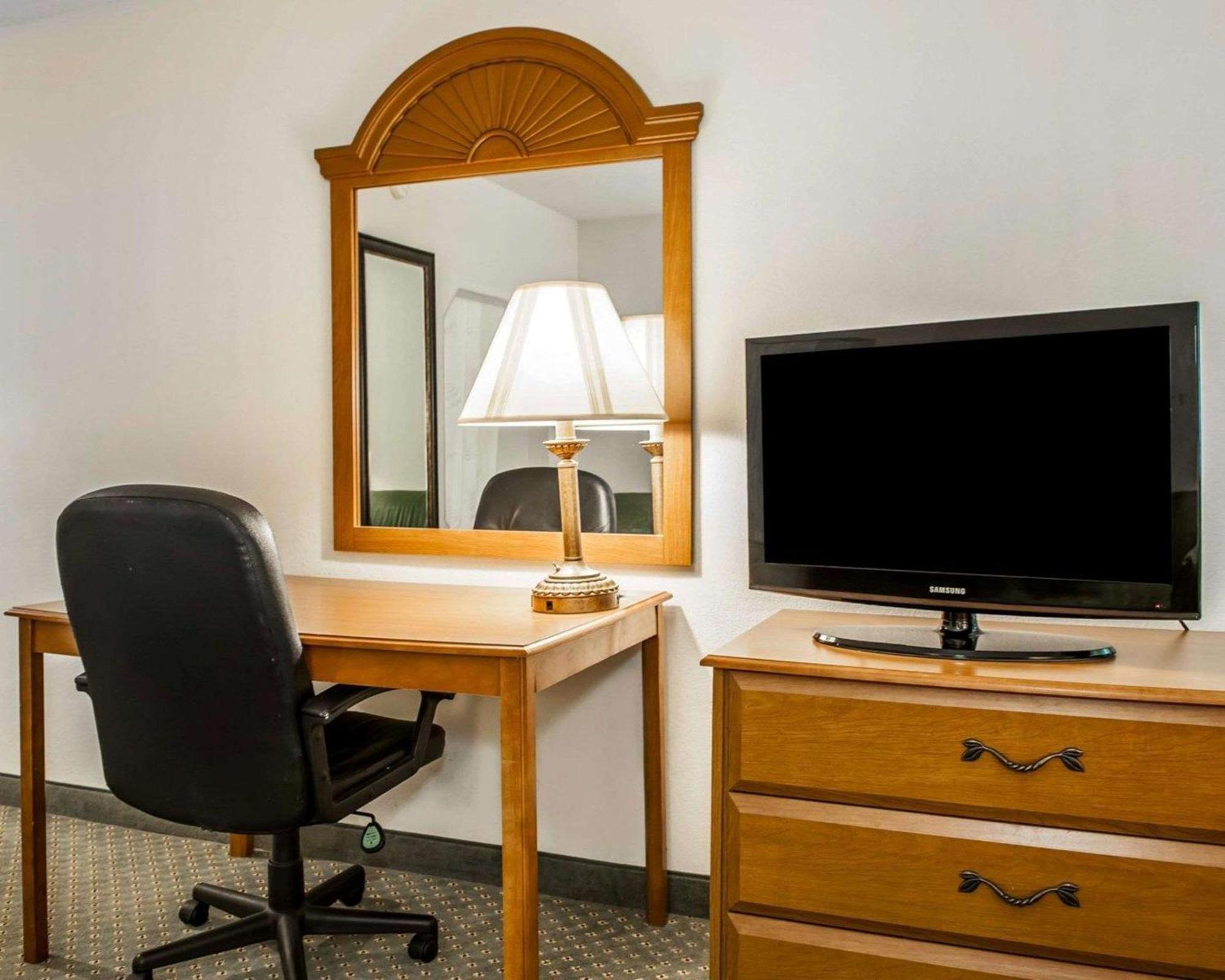 Quality Inn Rochester South Екстер'єр фото