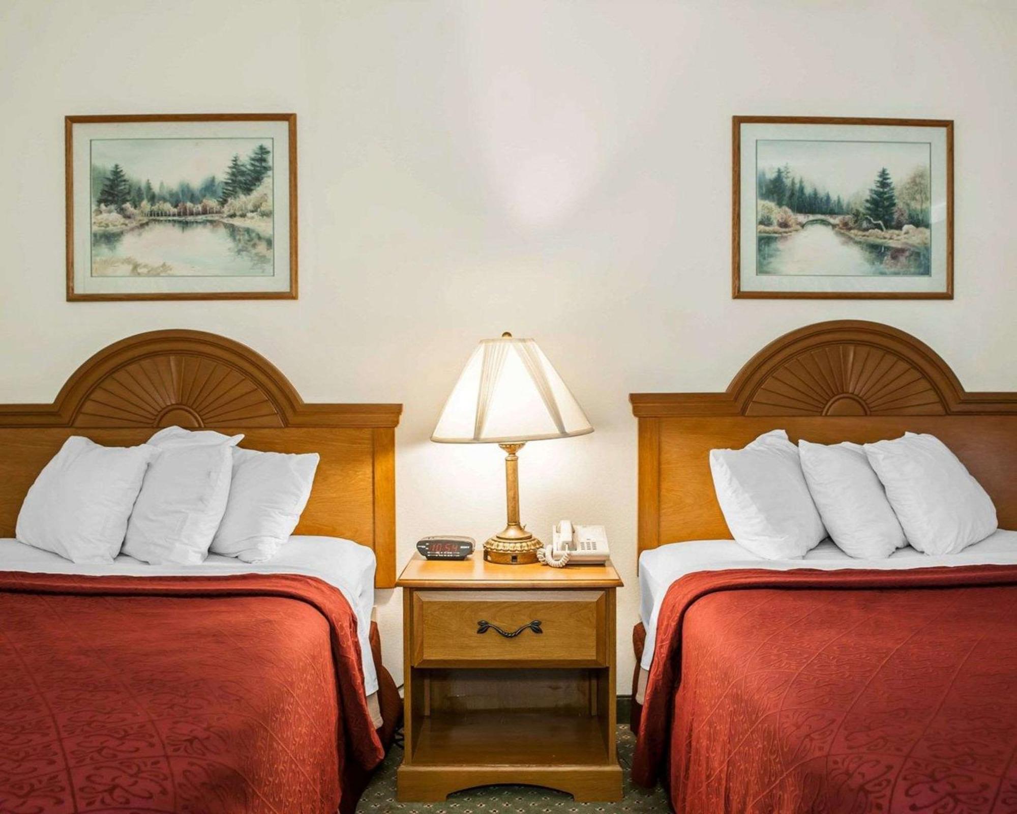 Quality Inn Rochester South Екстер'єр фото